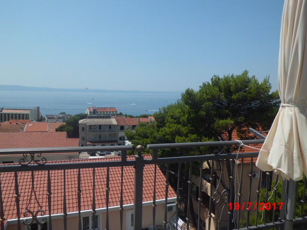 Apartments Viskovic Makarska Bagian luar foto