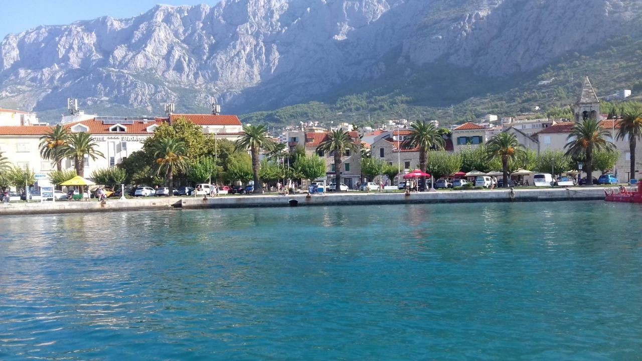 Apartments Viskovic Makarska Bagian luar foto