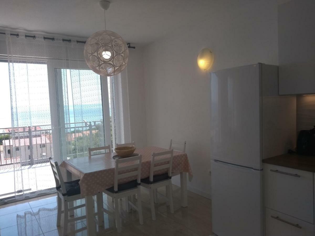 Apartments Viskovic Makarska Bagian luar foto