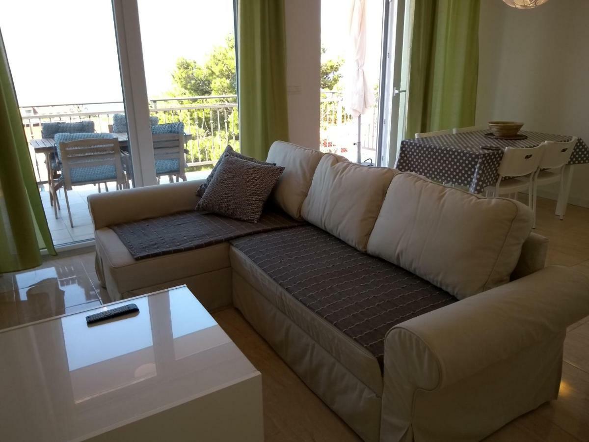 Apartments Viskovic Makarska Bagian luar foto